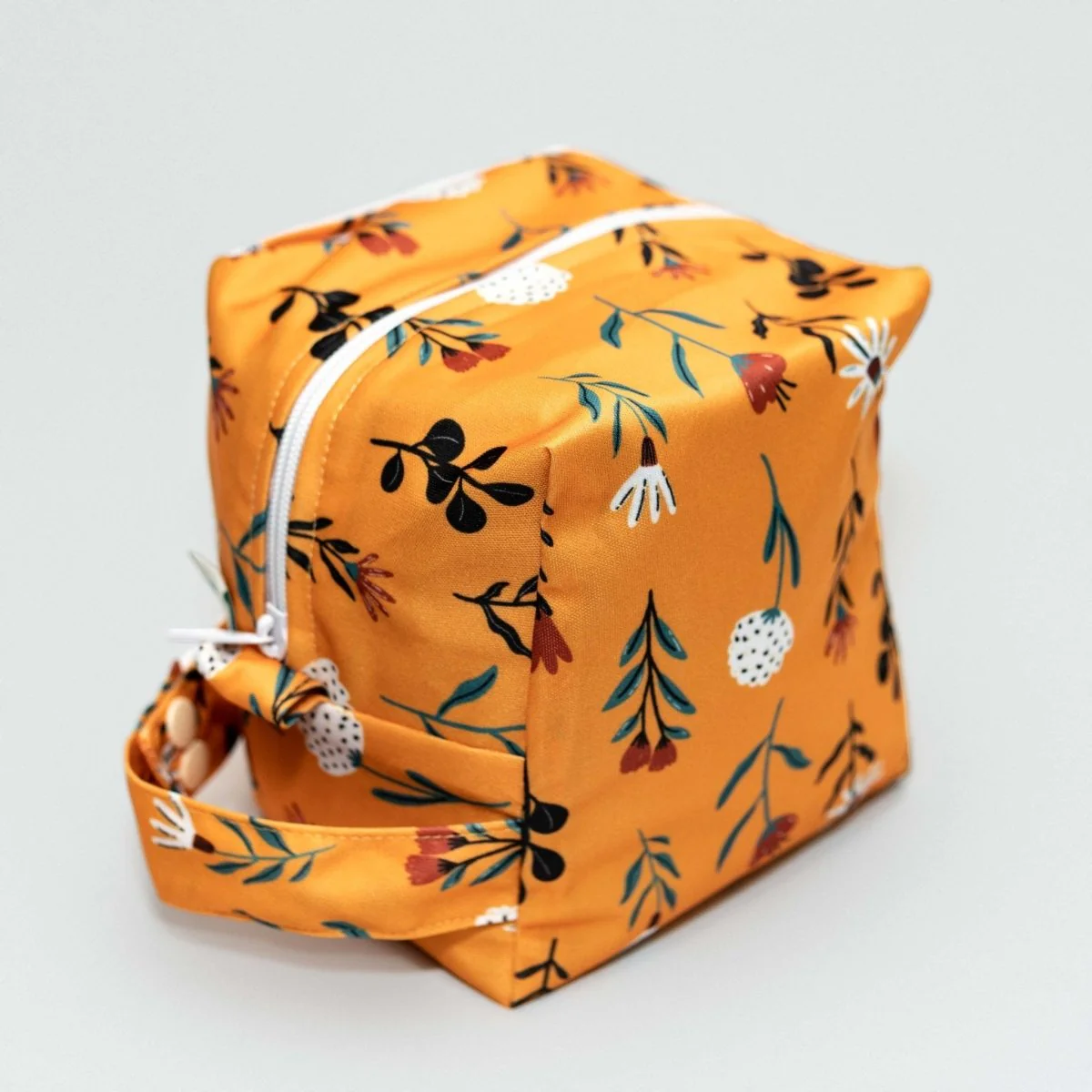 Reversible Mini Storage Travel Cube Diaper Pod with Exterior Storage Pocket - Image 17