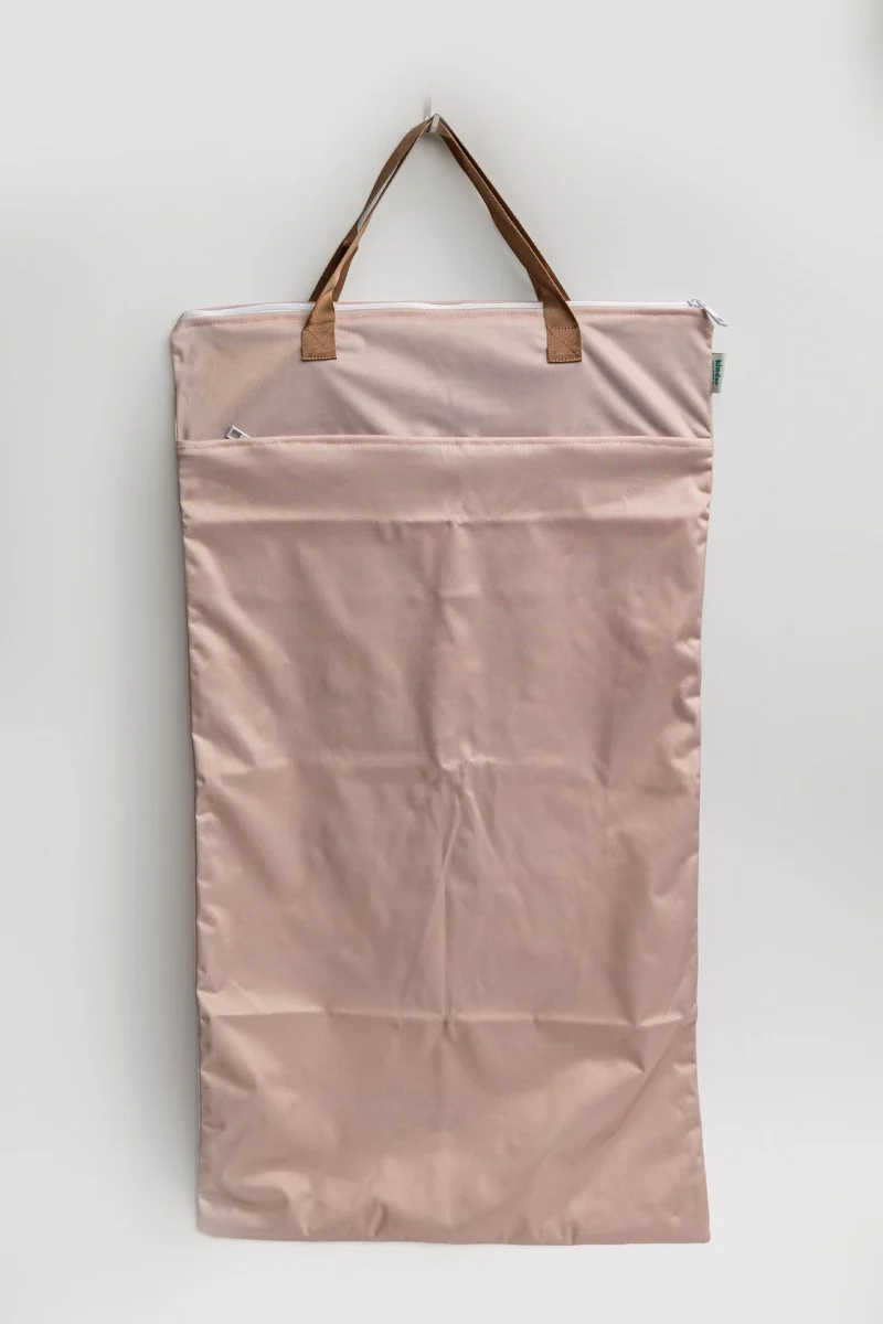 Large Zipper Hanging Wet Bag, Laundry Bag with Handles - Image 126