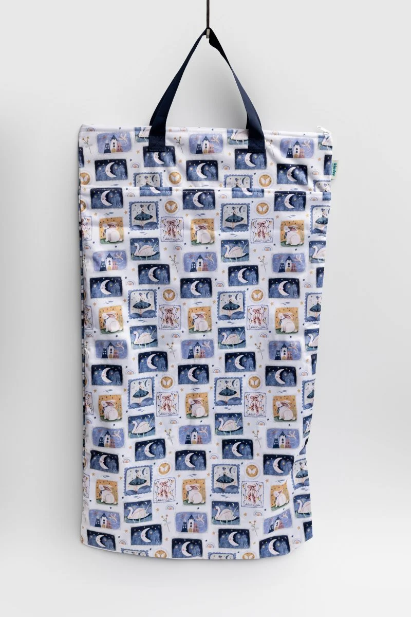 Large Zipper Hanging Wet Bag, Laundry Bag with Handles - Image 135