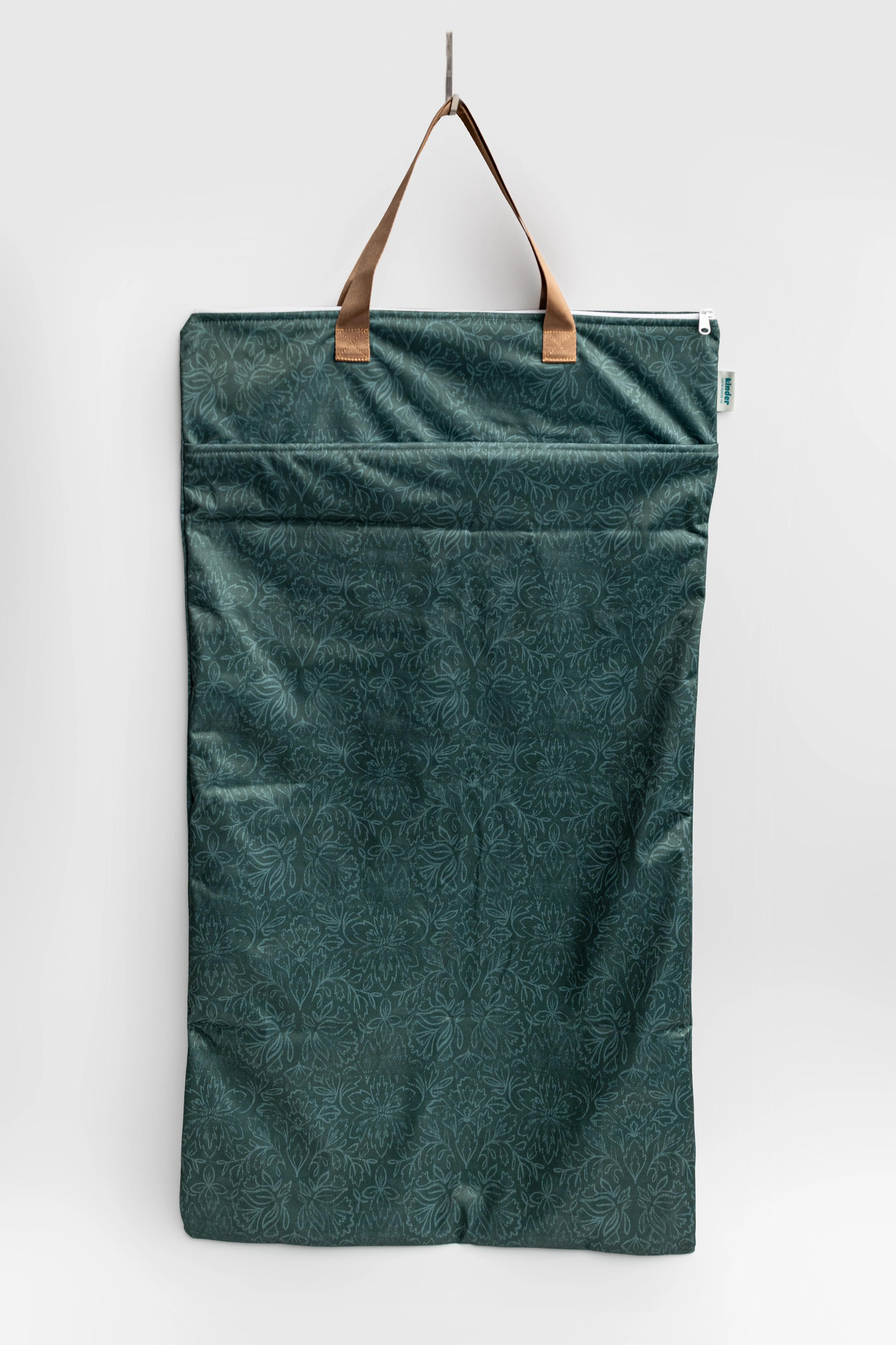 Large Zipper Hanging Wet Bag, Laundry Bag with Handles - Image 136
