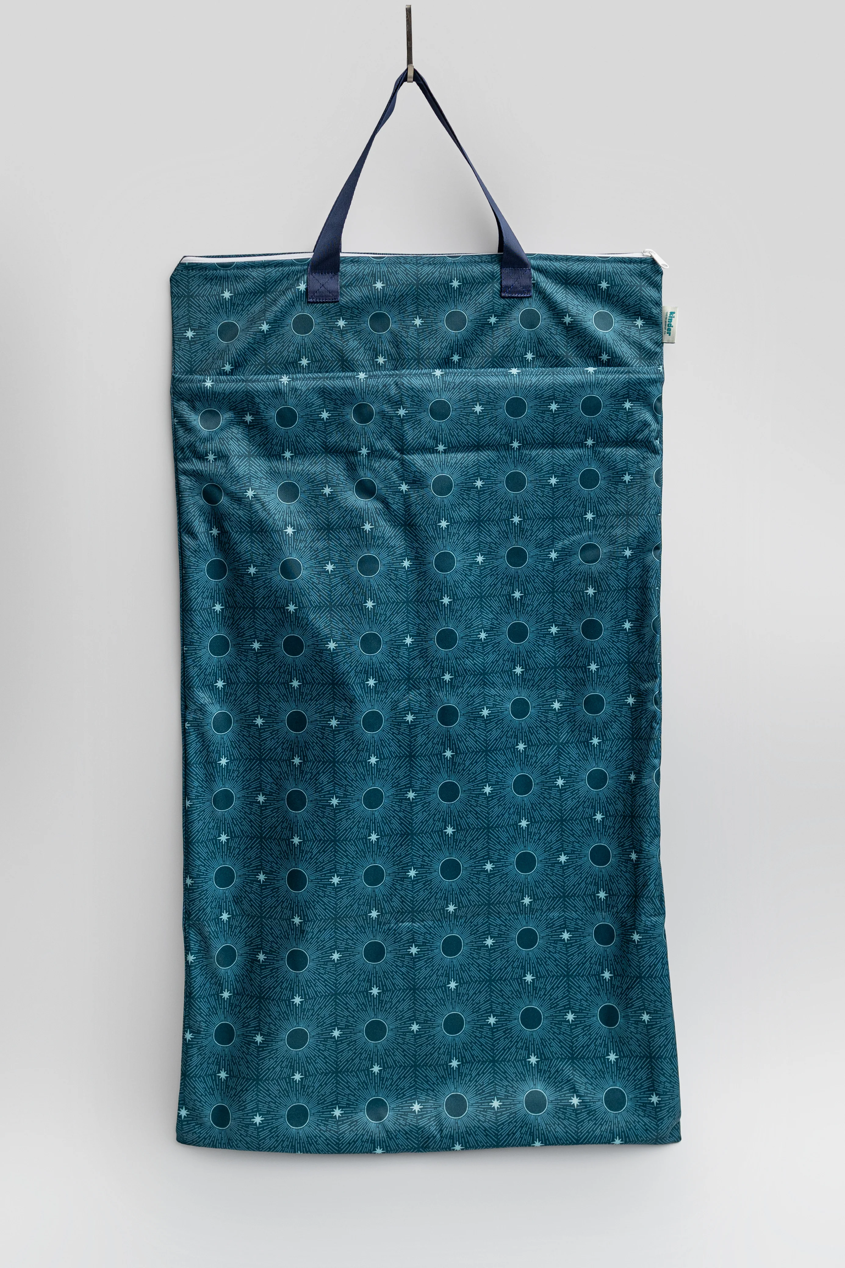 Large Zipper Hanging Wet Bag, Laundry Bag with Handles - Image 138