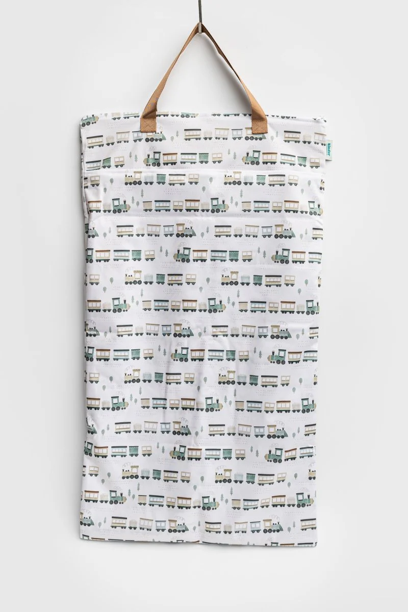 Large Zipper Hanging Wet Bag, Laundry Bag with Handles - Image 141
