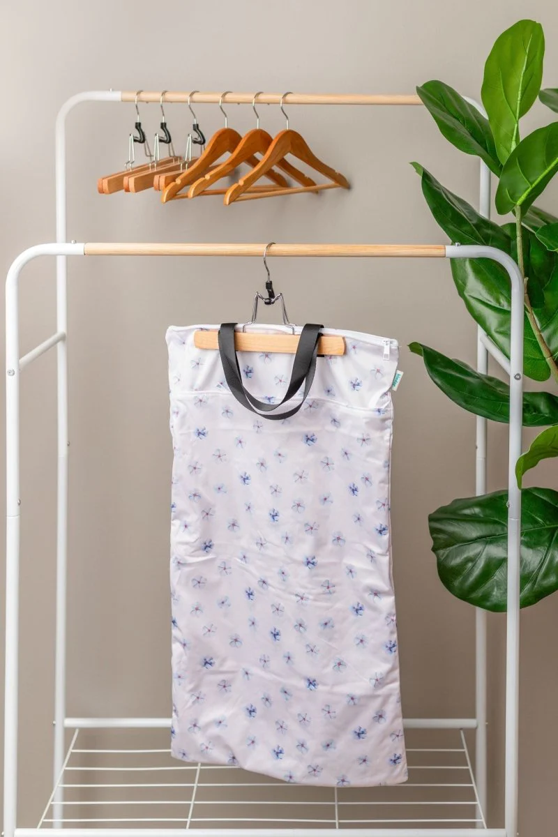 Large Zipper Hanging Wet Bag, Laundry Bag with Handles - Image 24