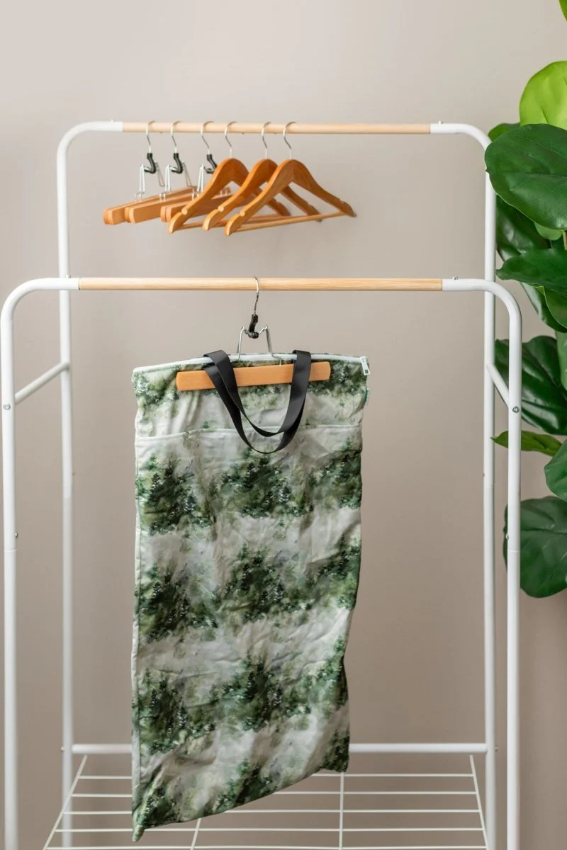 Large Zipper Hanging Wet Bag, Laundry Bag with Handles - Image 26