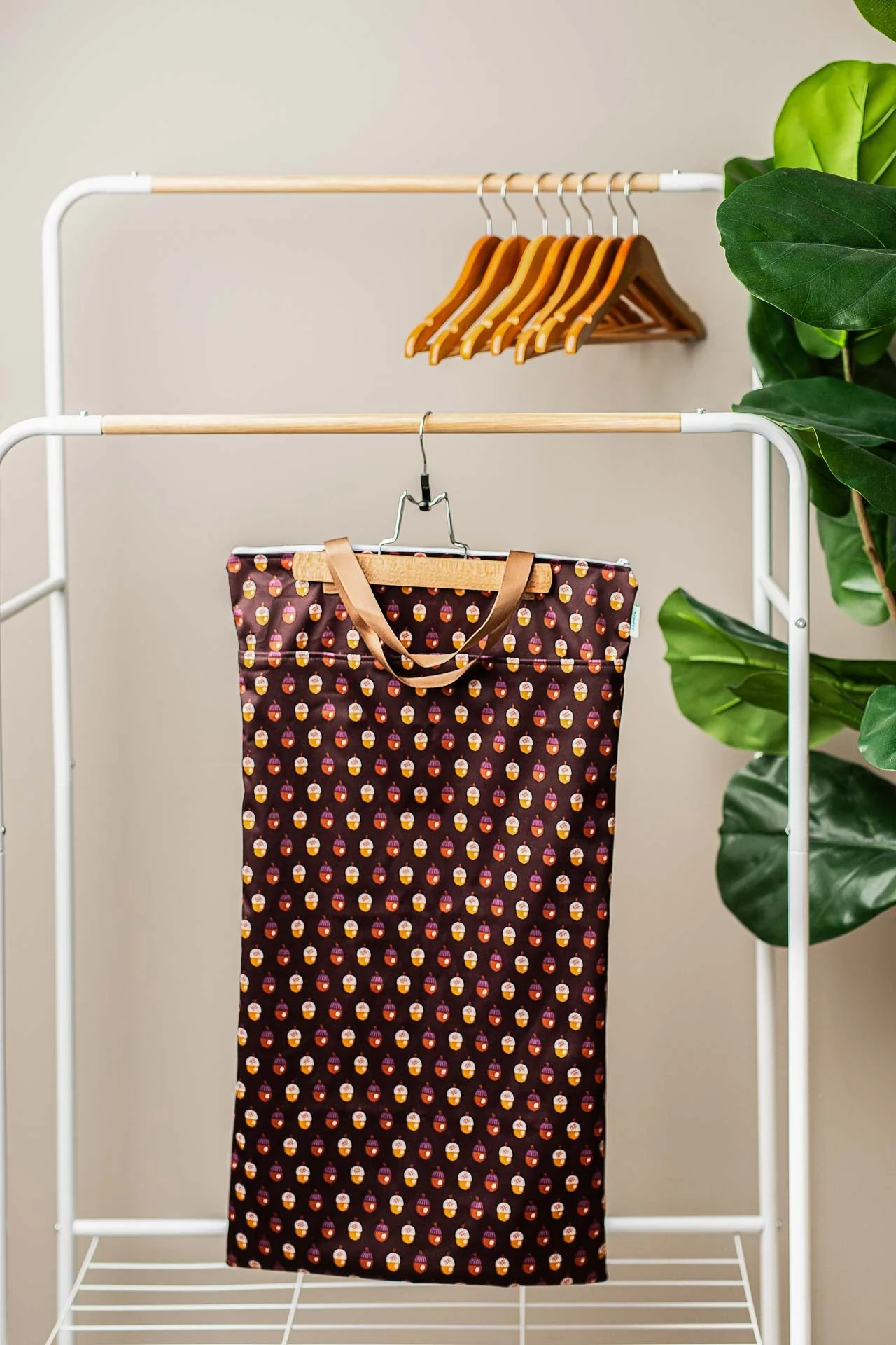 Large Zipper Hanging Wet Bag, Laundry Bag with Handles - Image 52