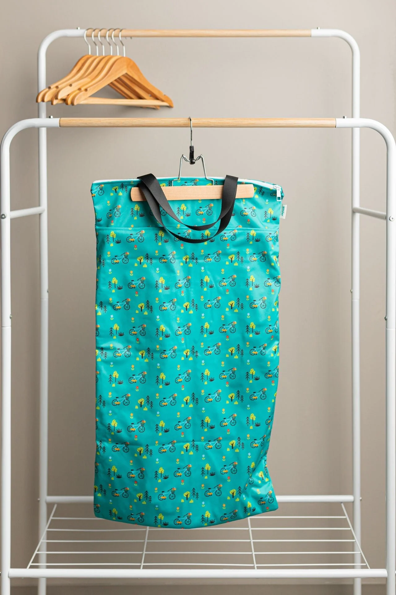 Large Zipper Hanging Wet Bag, Laundry Bag with Handles - Image 56