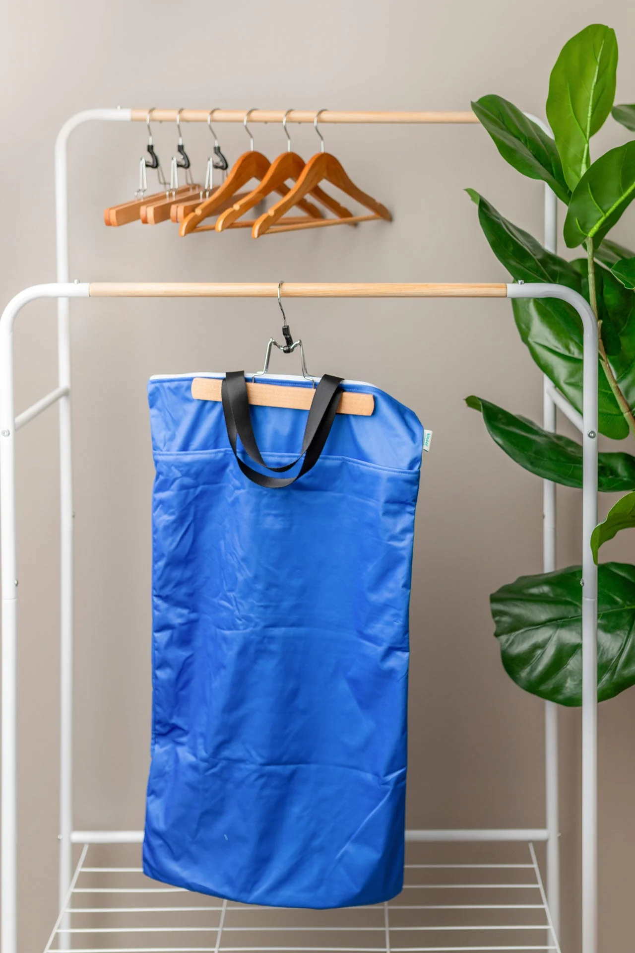 Large Zipper Hanging Wet Bag, Laundry Bag with Handles - Image 57