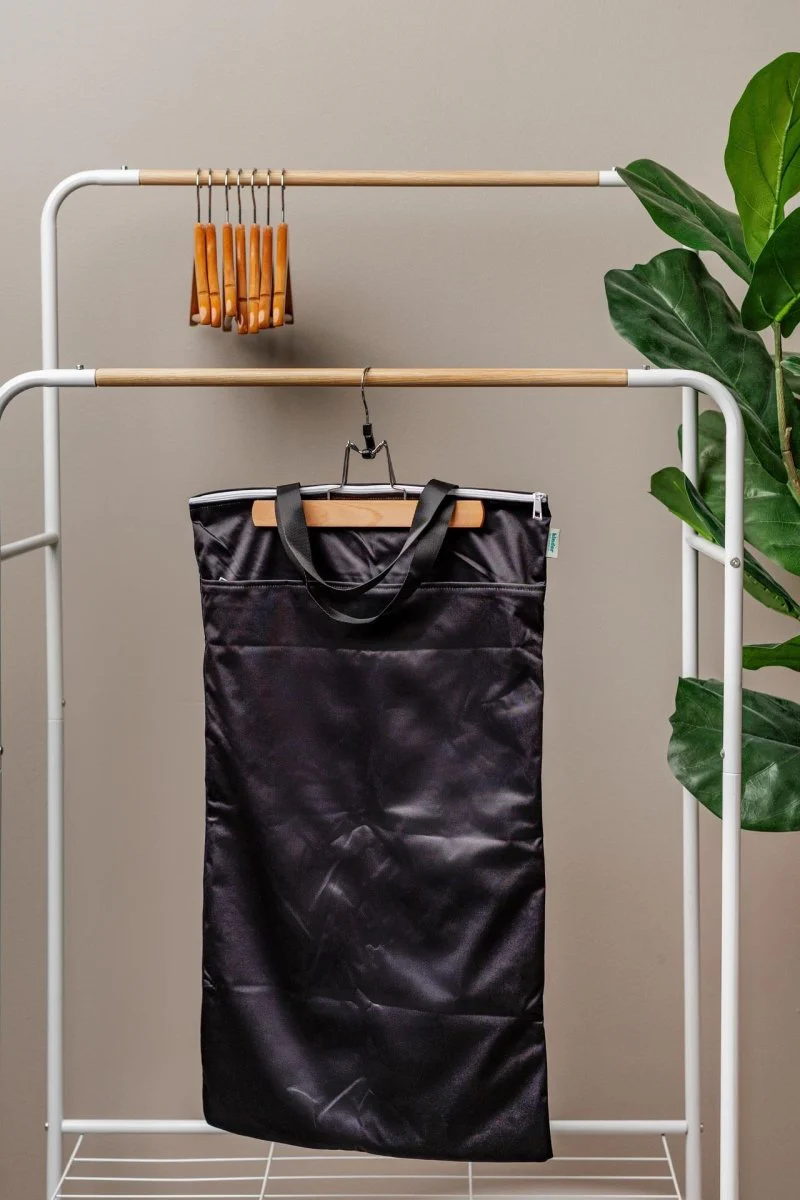 Large Zipper Hanging Wet Bag, Laundry Bag with Handles - Image 59