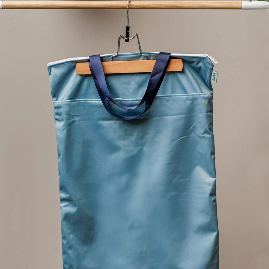 Large Zipper Hanging Wet Bag, Laundry Bag with Handles - Image 77