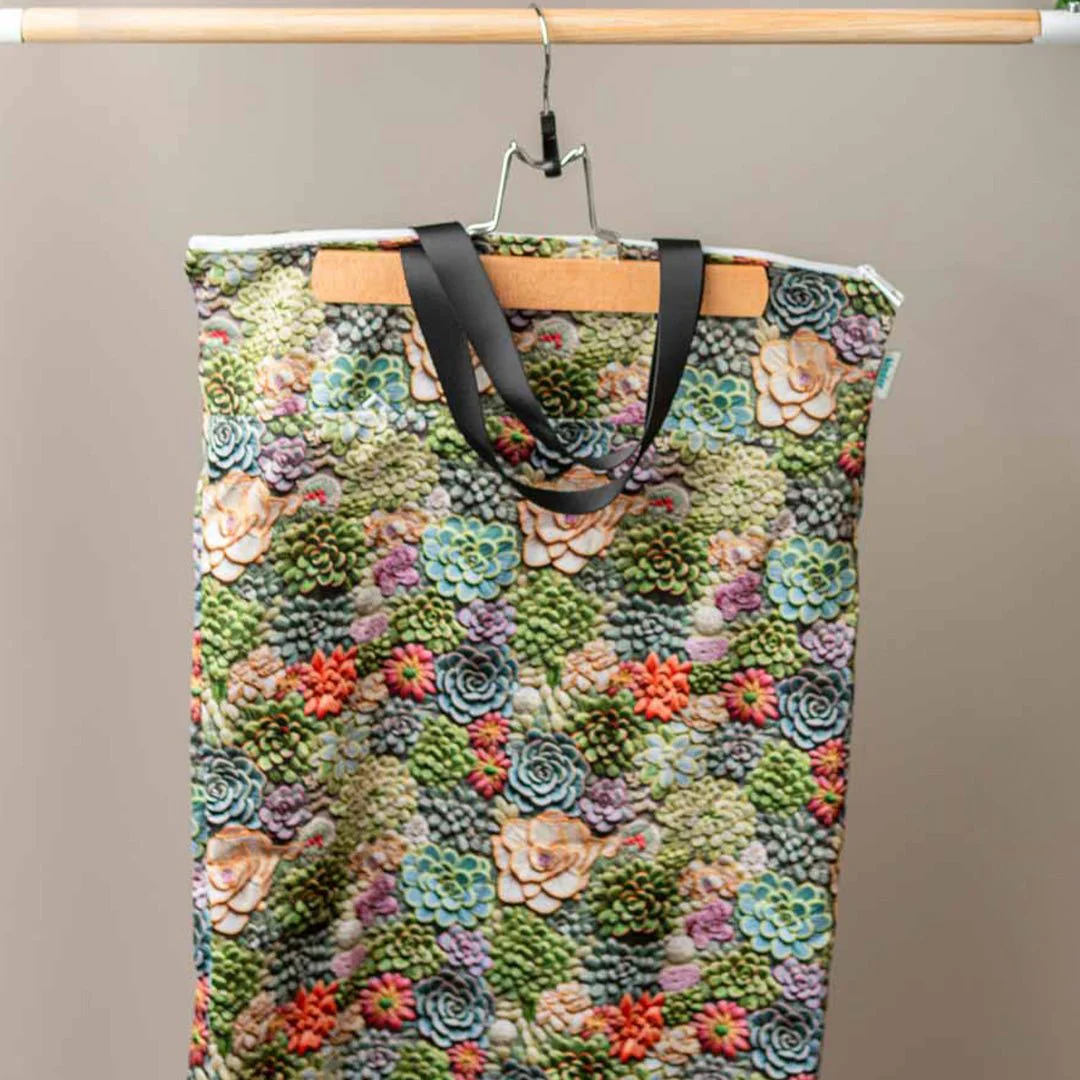 Large Zipper Hanging Wet Bag, Laundry Bag with Handles - Image 97