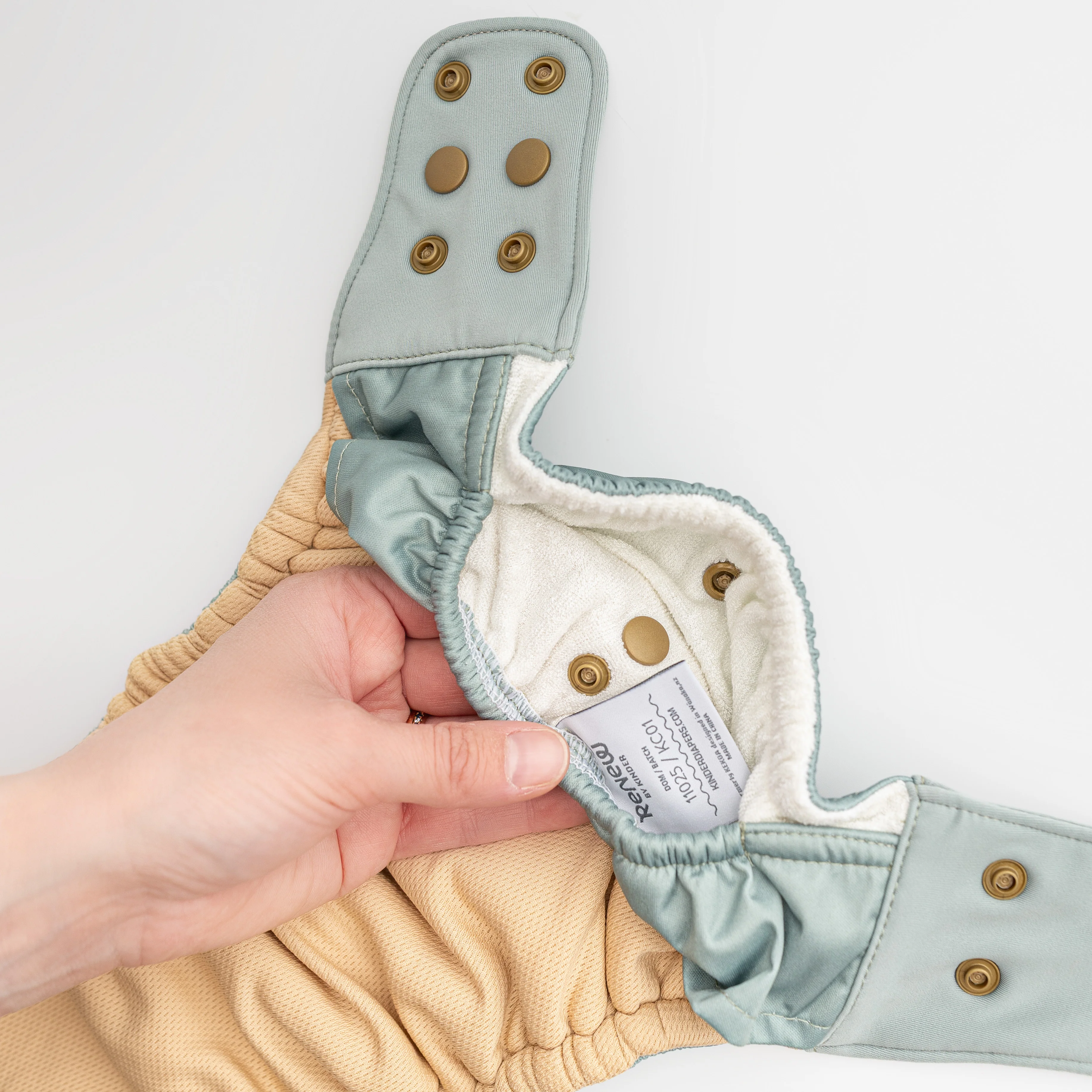 Renew Premium Heavy Wetter Hybrid One Size Cloth Diaper - Image 13