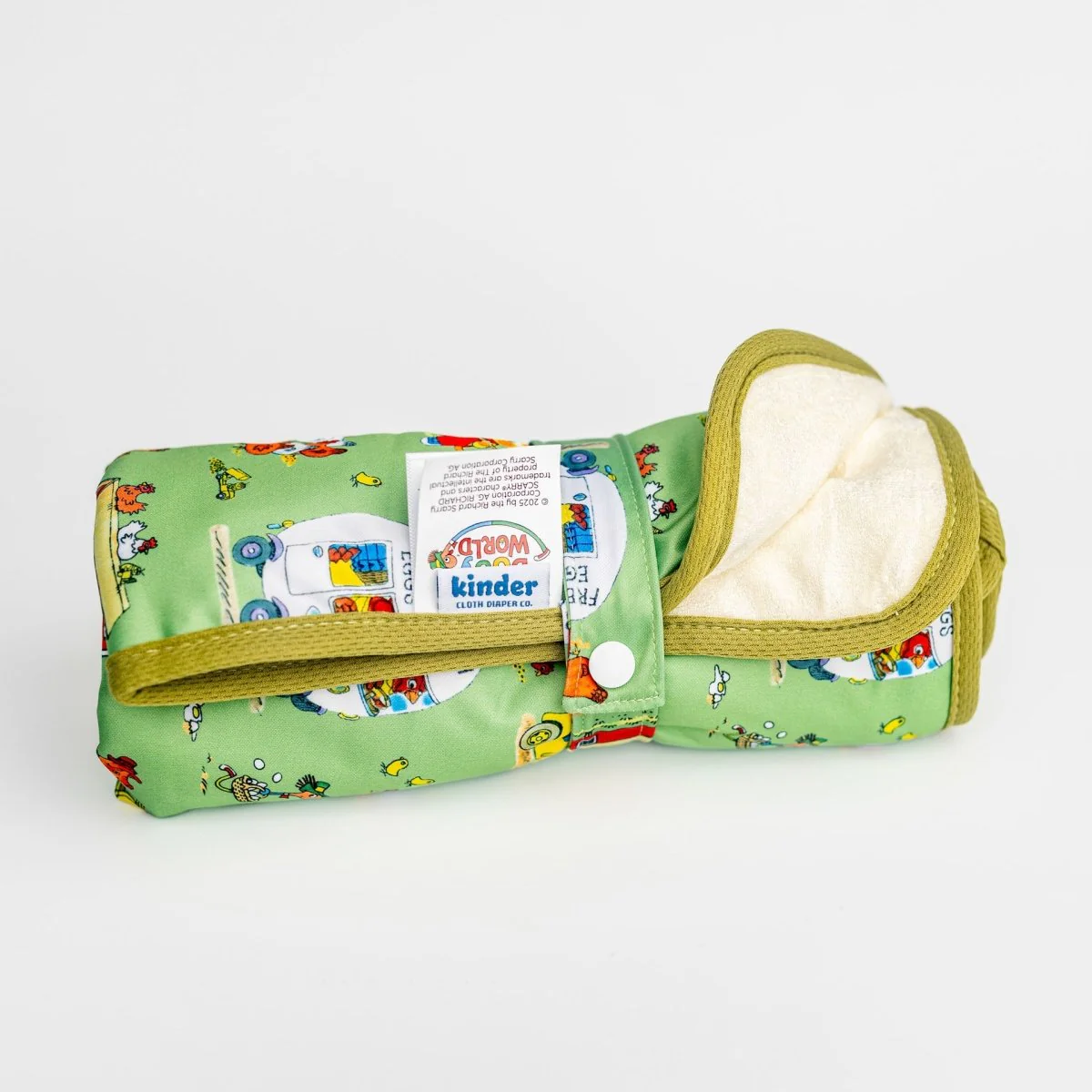 Richard Scarry's Busy World X Kinder Diapers - Image 18