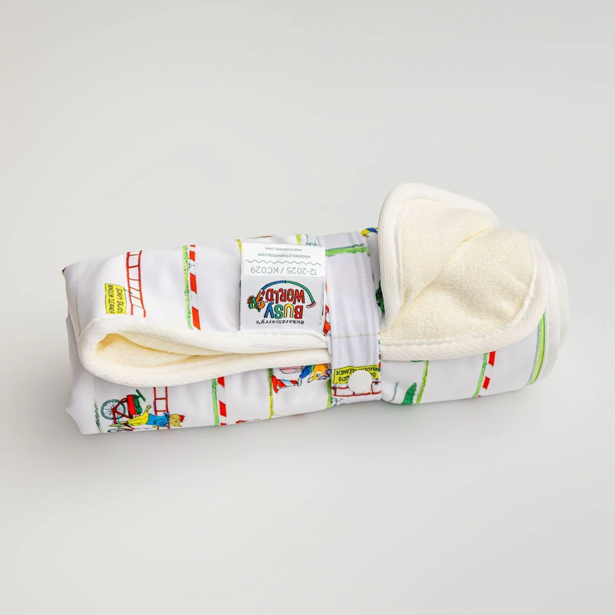 Richard Scarry's Busy World X Kinder Diapers - Image 62