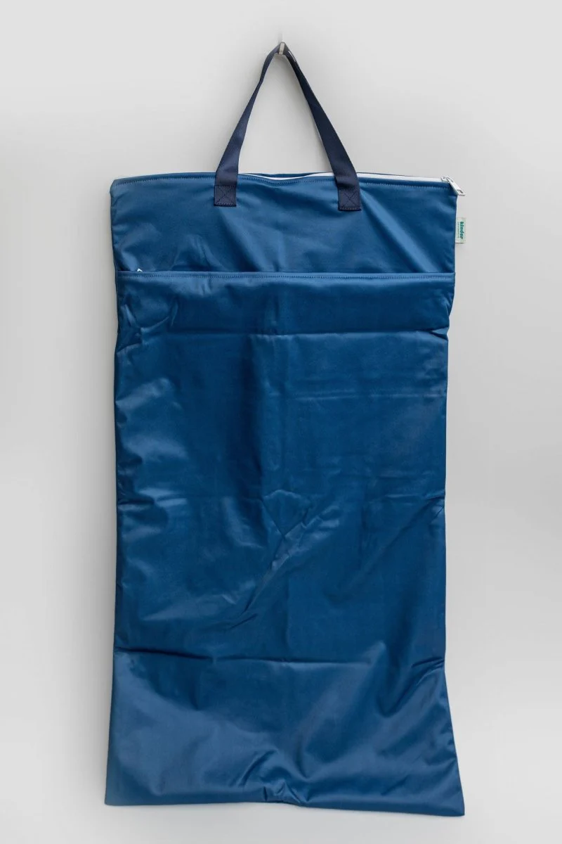 Large Zipper Hanging Wet Bag, Laundry Bag with Handles - Image 128