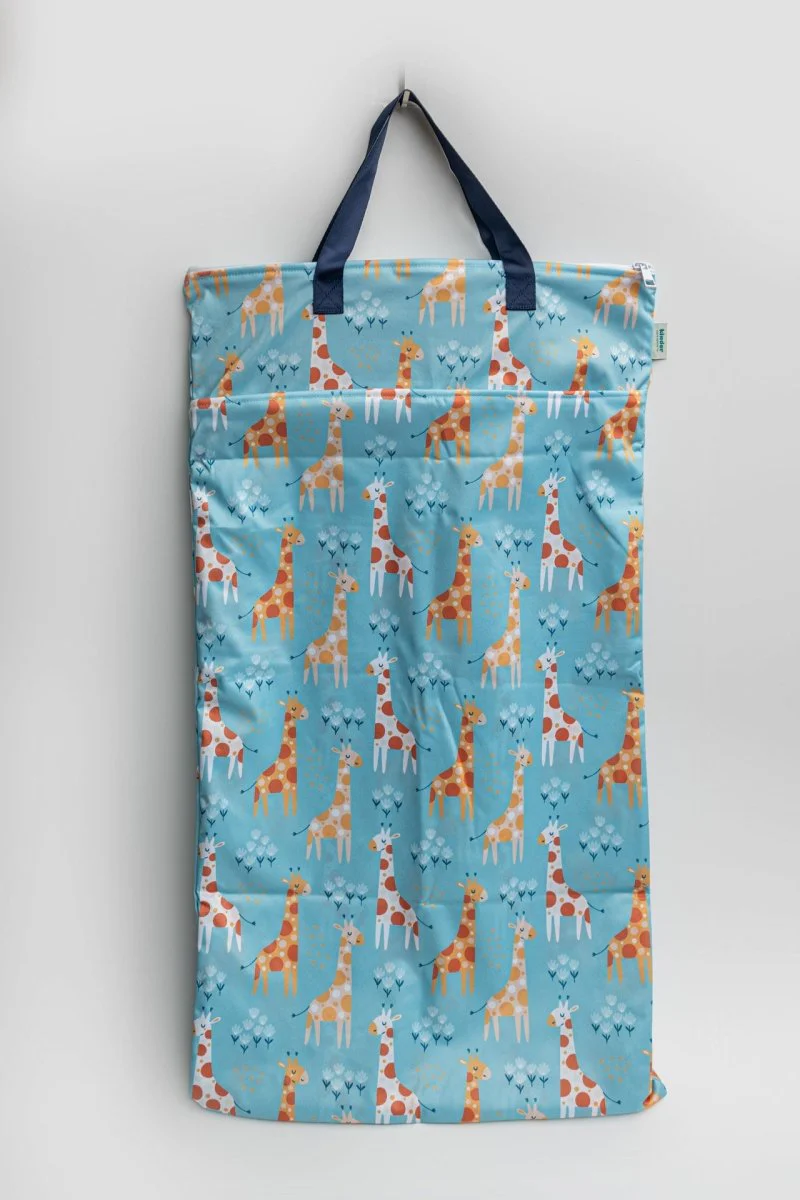 Large Zipper Hanging Wet Bag, Laundry Bag with Handles - Image 124
